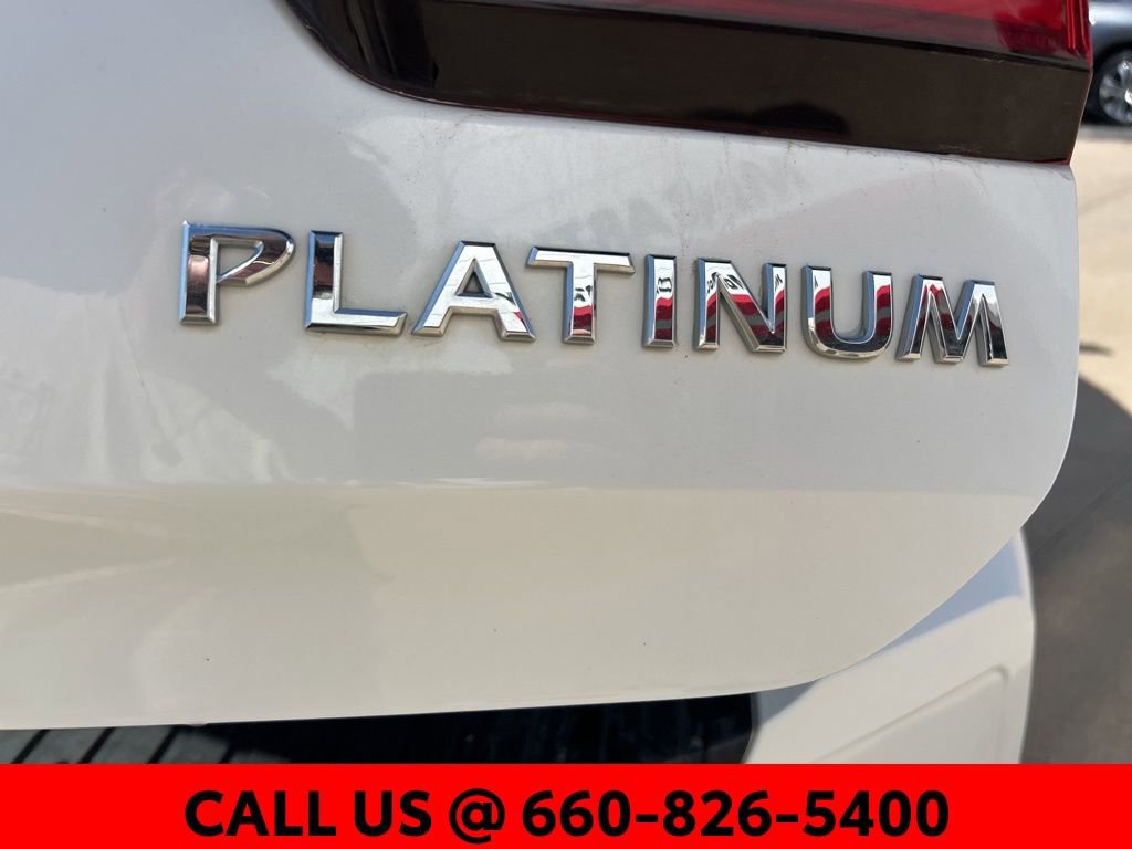 Used 2023 Nissan Armada Platinum w/ Captain's Chairs Package image 15