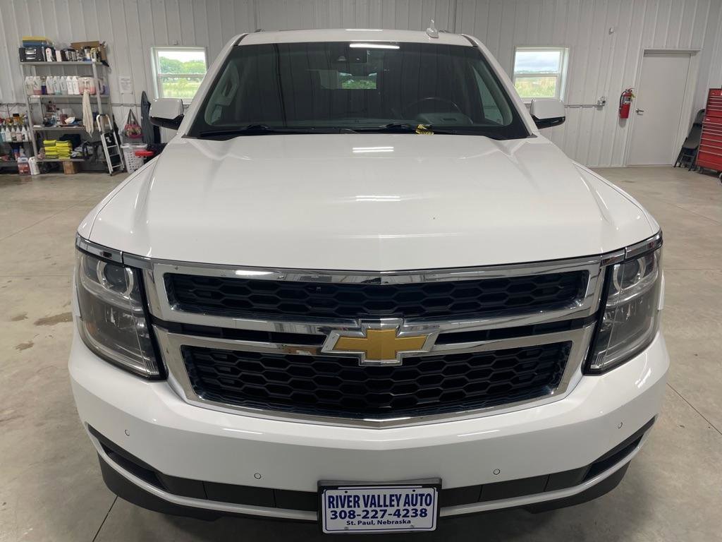 Used 2018 Chevrolet Suburban LT AWD/4WD image 2