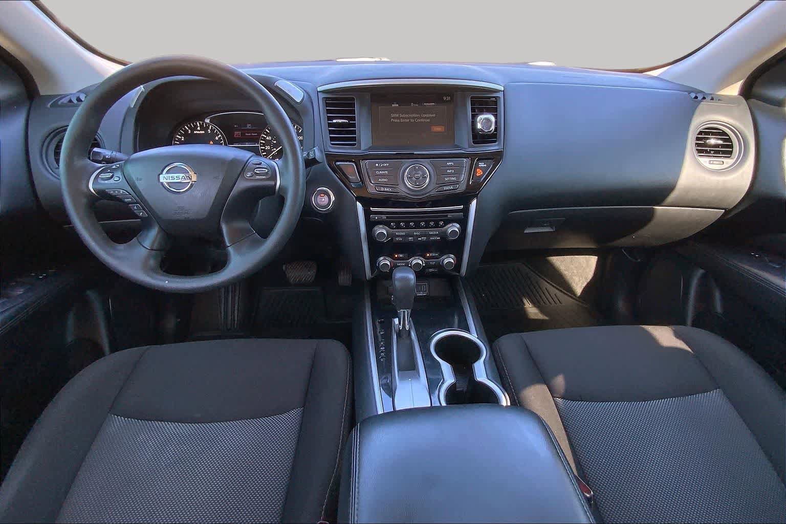 Used 2020 Nissan Pathfinder S FWD image 15