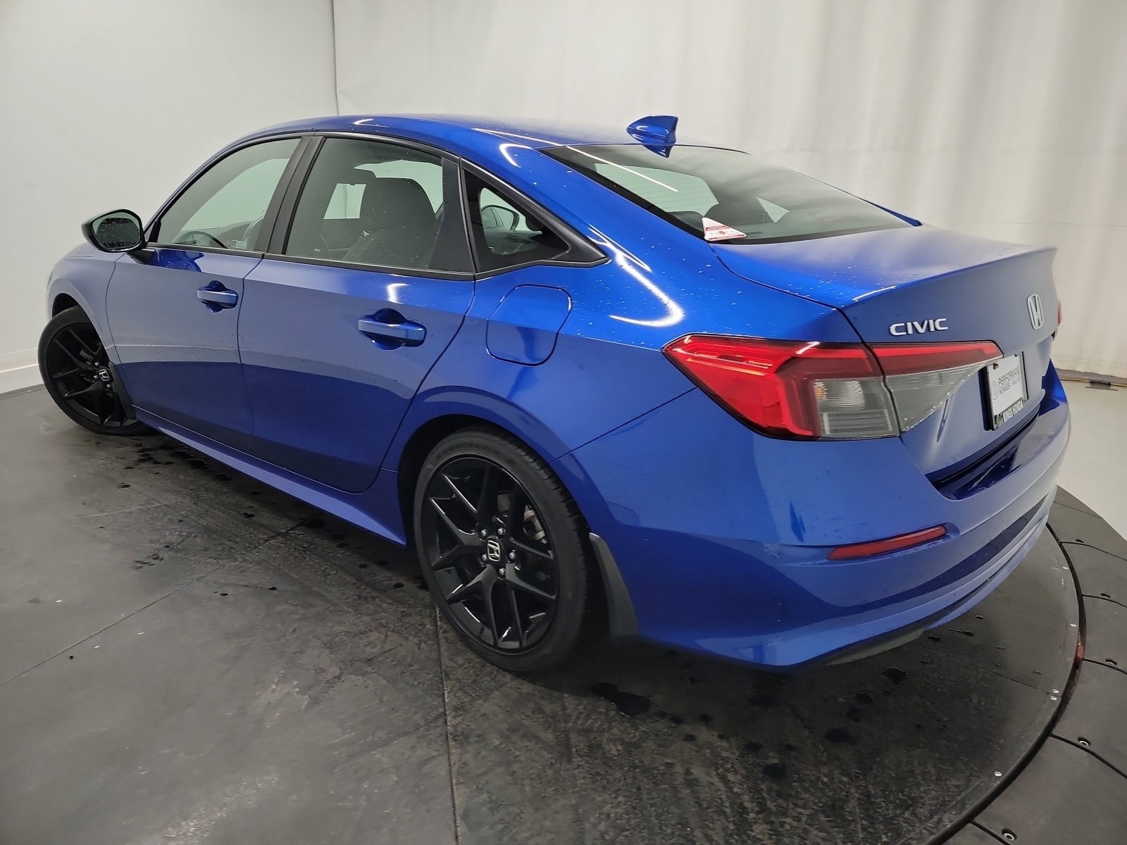 Used 2024 Honda Civic Sport image 6