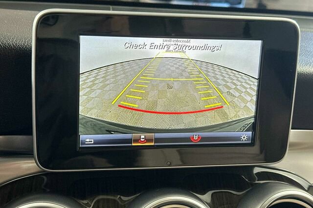 Used 2016 Mercedes-Benz GLC 300 4MATIC image 22