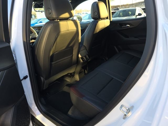 New 2026 Chevrolet Equinox RS w/ Safety and Technology Package image 29