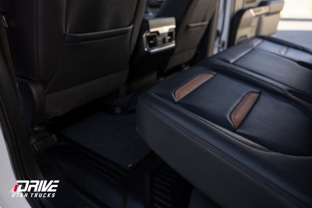 Used 2022 GMC Sierra 1500 AT4 w/ AT4 Premium Package image 22