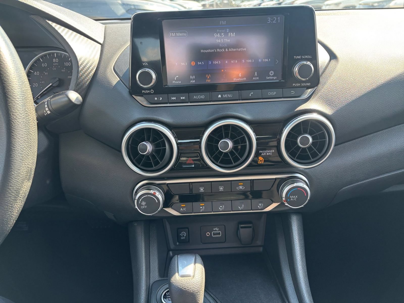 Used 2025 Nissan Sentra S FWD image 16