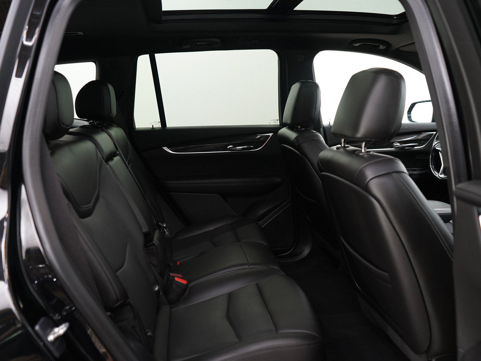 Used 2021 Cadillac XT6 Sport AWD/4WD image 13