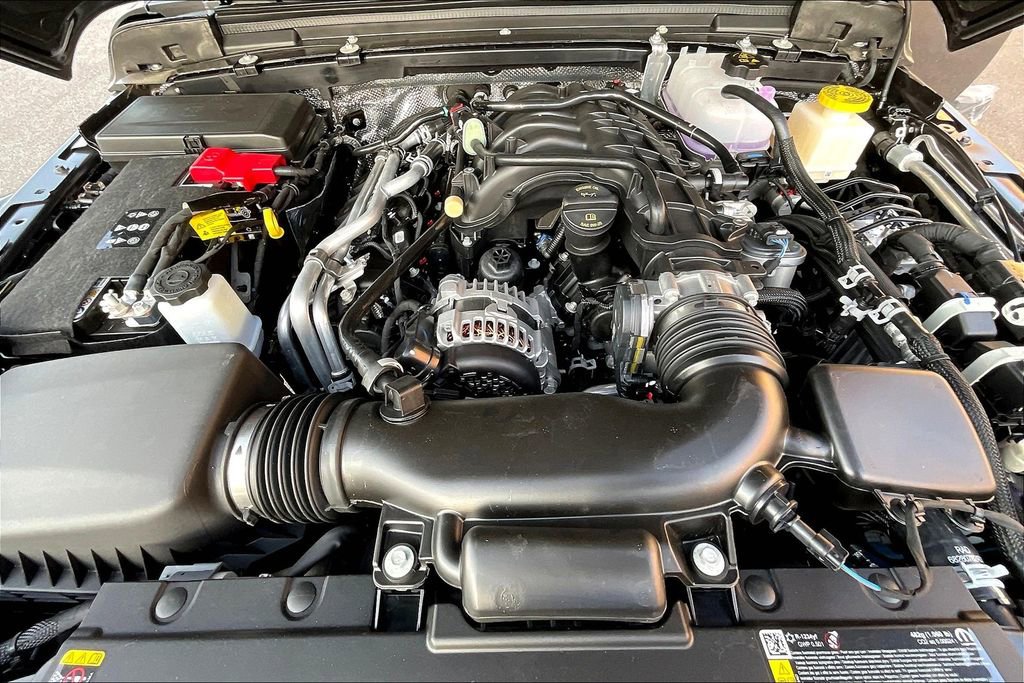 New 2025 Jeep Gladiator Rubicon w/ Convenience Group image 11