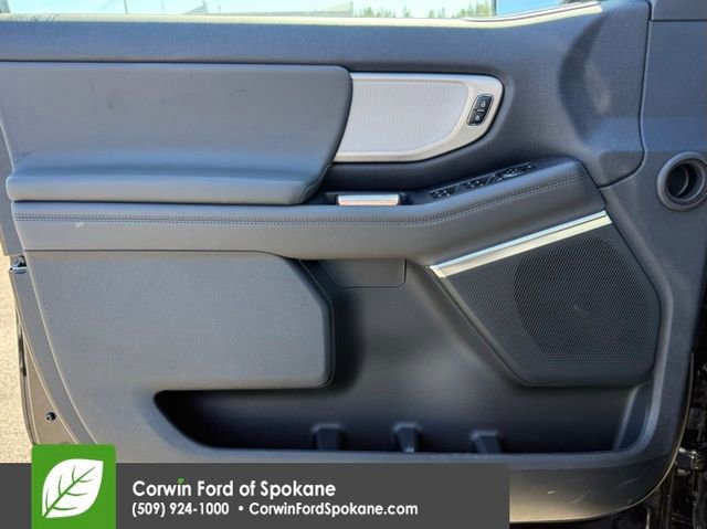 New 2026 Ford Expedition Active AWD/4WD image 17