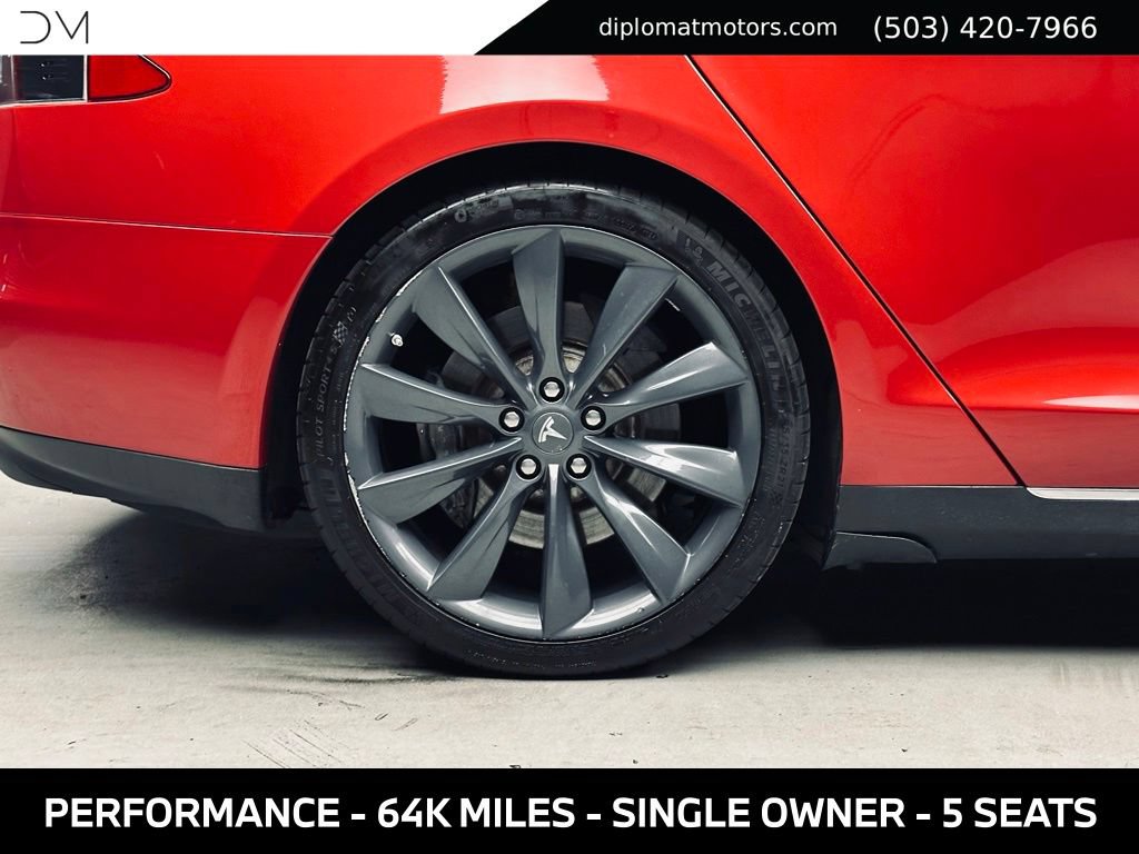 Used 2013 Tesla Model S Performance RWD image 38