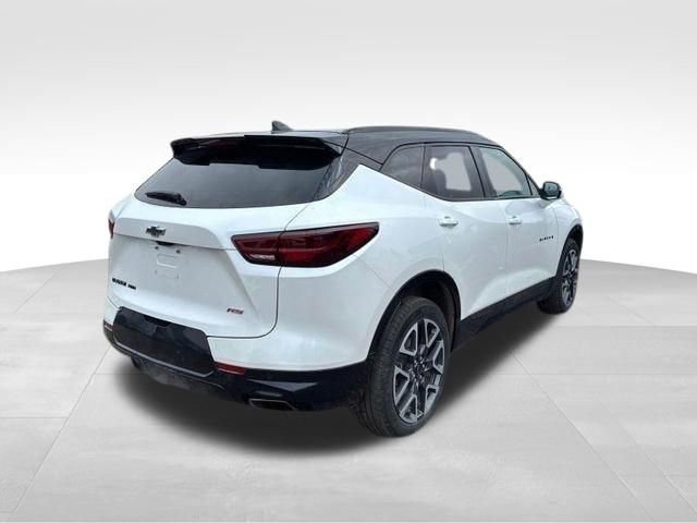 Certified 2024 Chevrolet Blazer RS w/ Driver Confidence II Package AWD/4WD video 3
