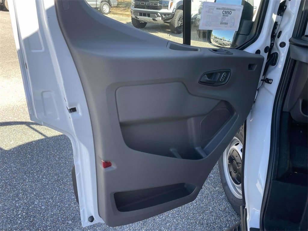 New 2026 Ford Transit 350 XL image 15