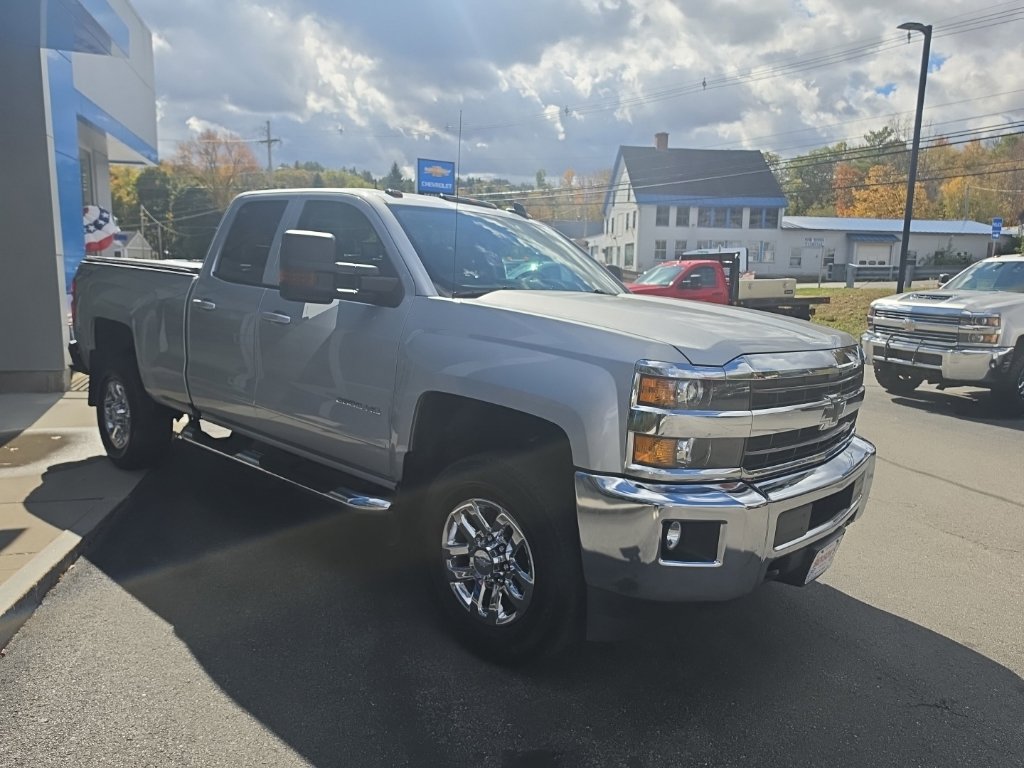 Used 2018 Chevrolet Silverado 2500 LT w/ All Star Edition AWD/4WD image 8