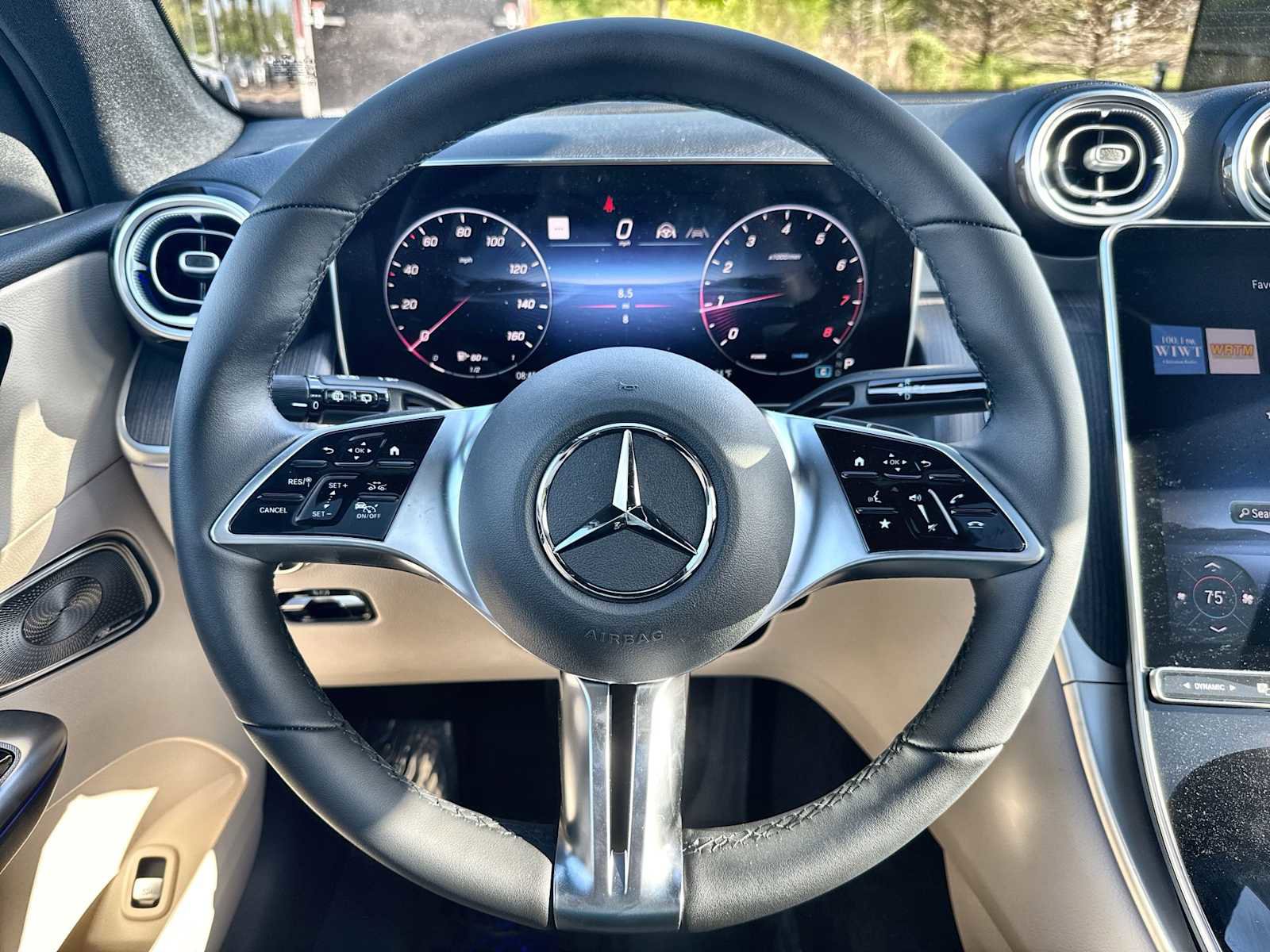 New 2026 Mercedes-Benz GLC 300 image 21