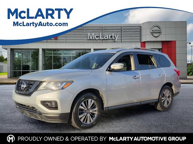 Used 2020 Nissan Pathfinder SV