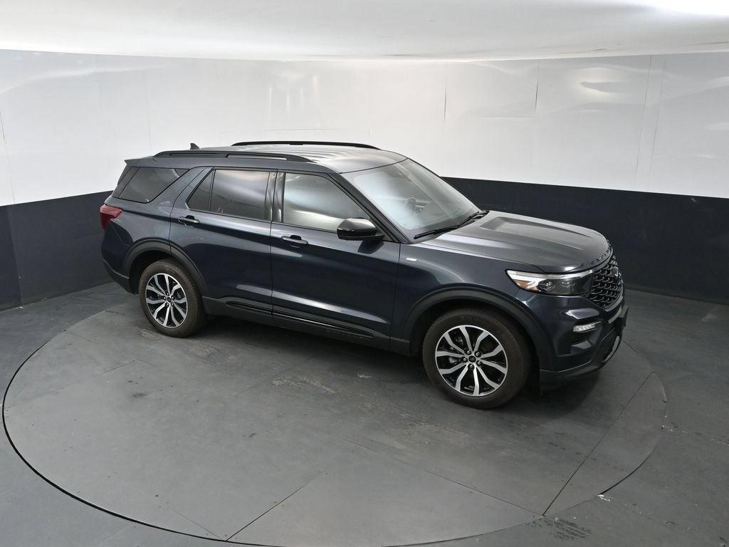 Used 2023 Ford Explorer ST-Line AWD/4WD image 33