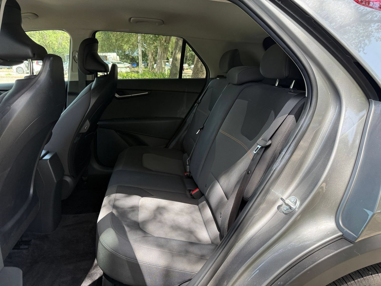 Used 2026 Kia Niro LX FWD image 36