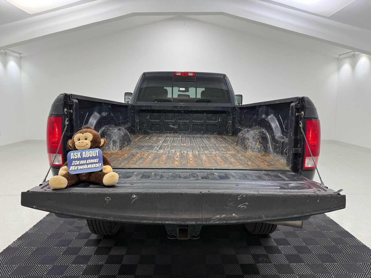 Used 2015 RAM 2500 SLT w/ Luxury Group image 7