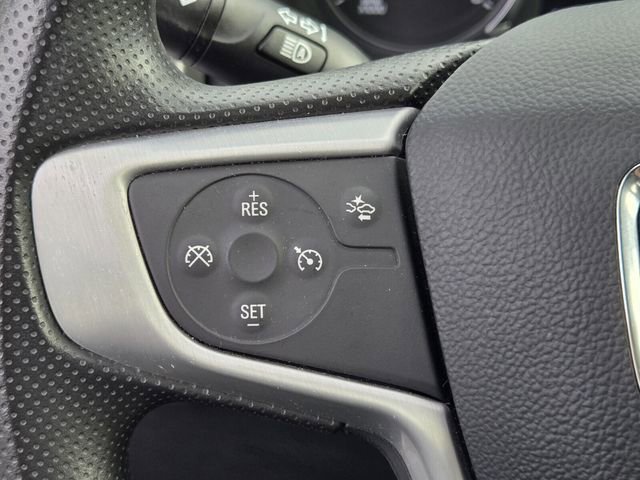 Used 2023 GMC Terrain SLE w/ Driver Convenience Package FWD image 27