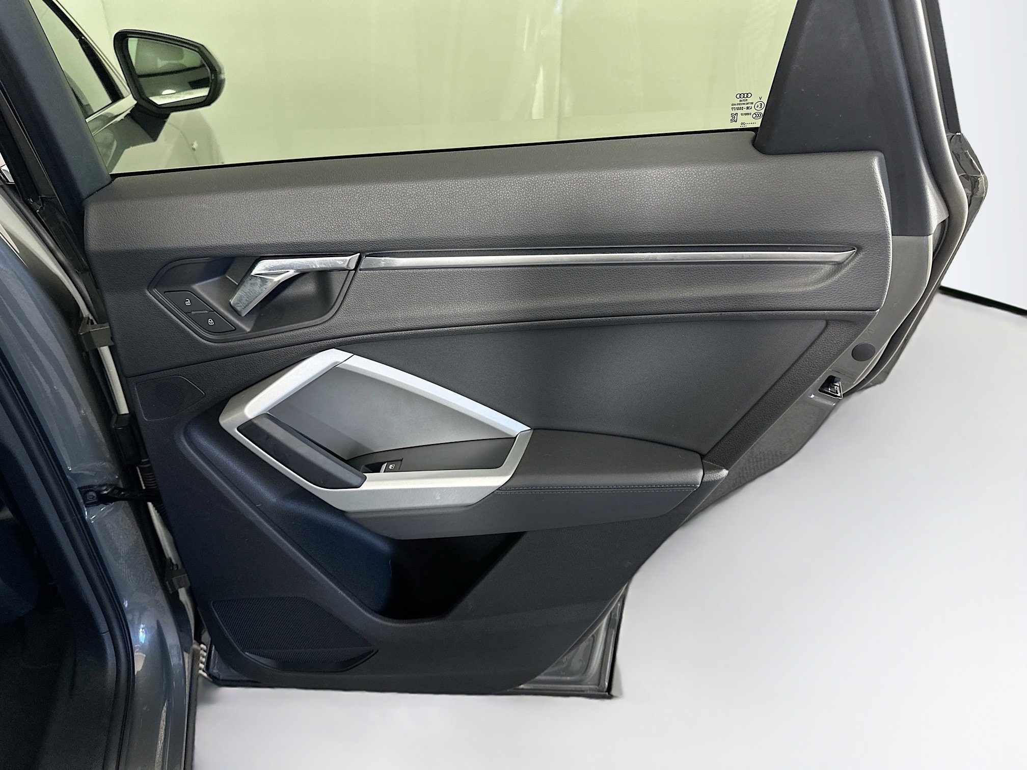 Used 2021 Audi Q3 2.0T Premium w/ Convenience Package image 31