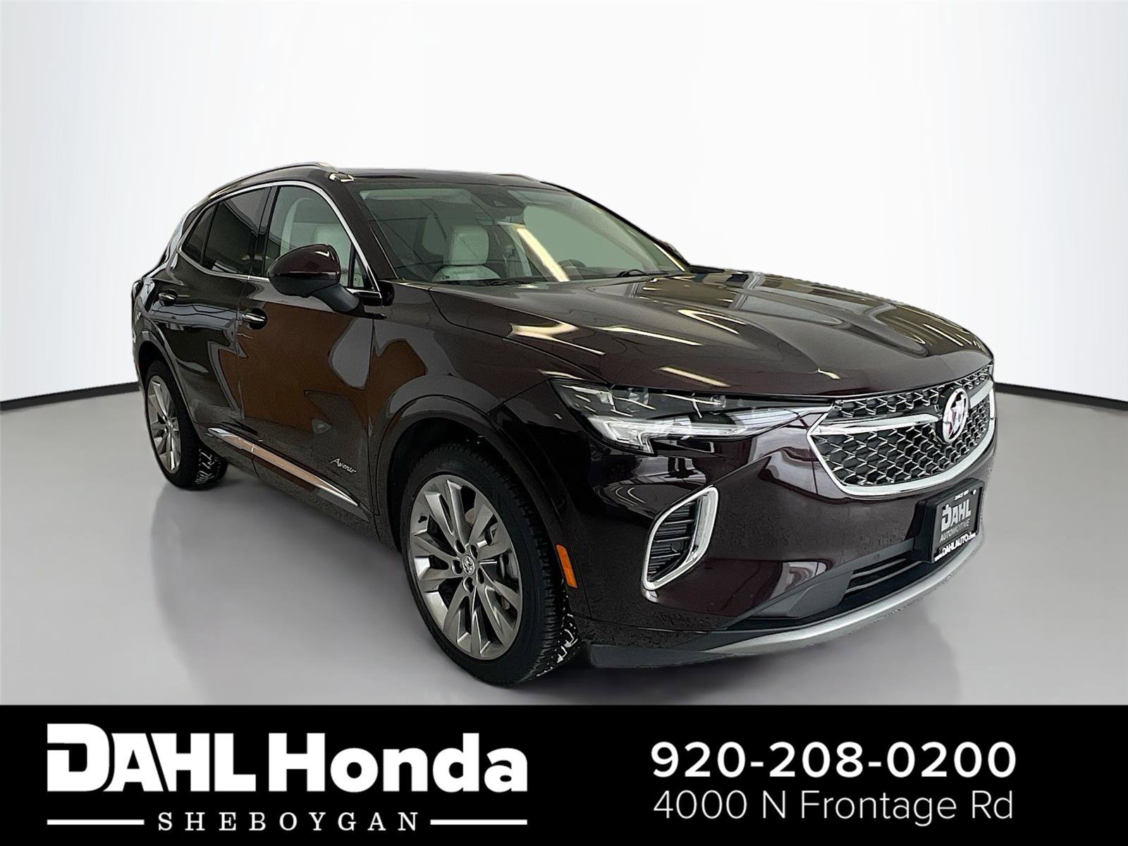 Used 2022 Buick Envision Avenir w/ Technology Package II image 1