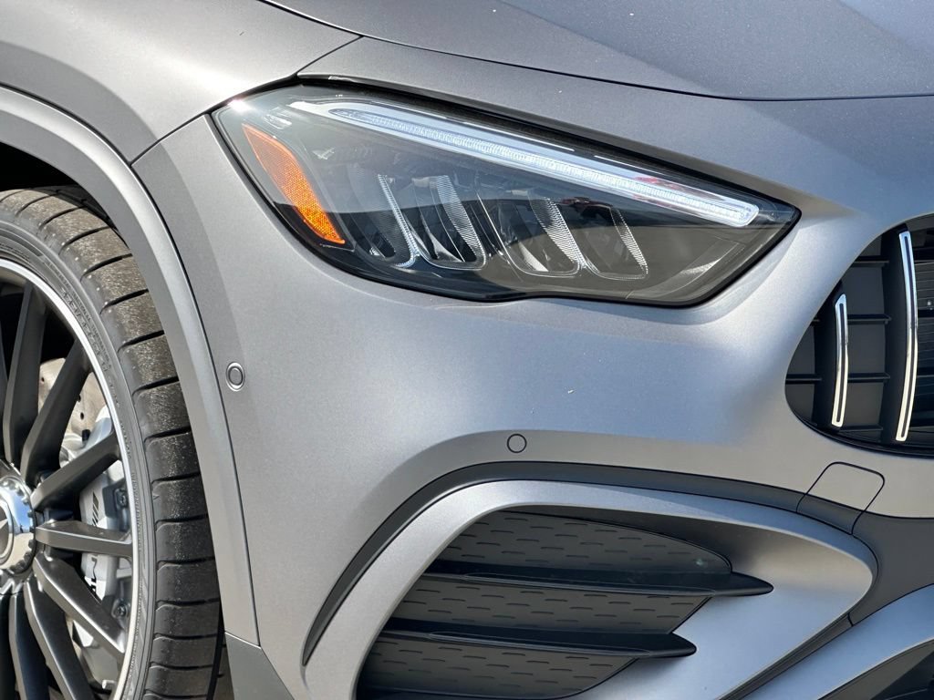 New 2025 Mercedes-Benz GLA 35 AMG 4MATIC image 4