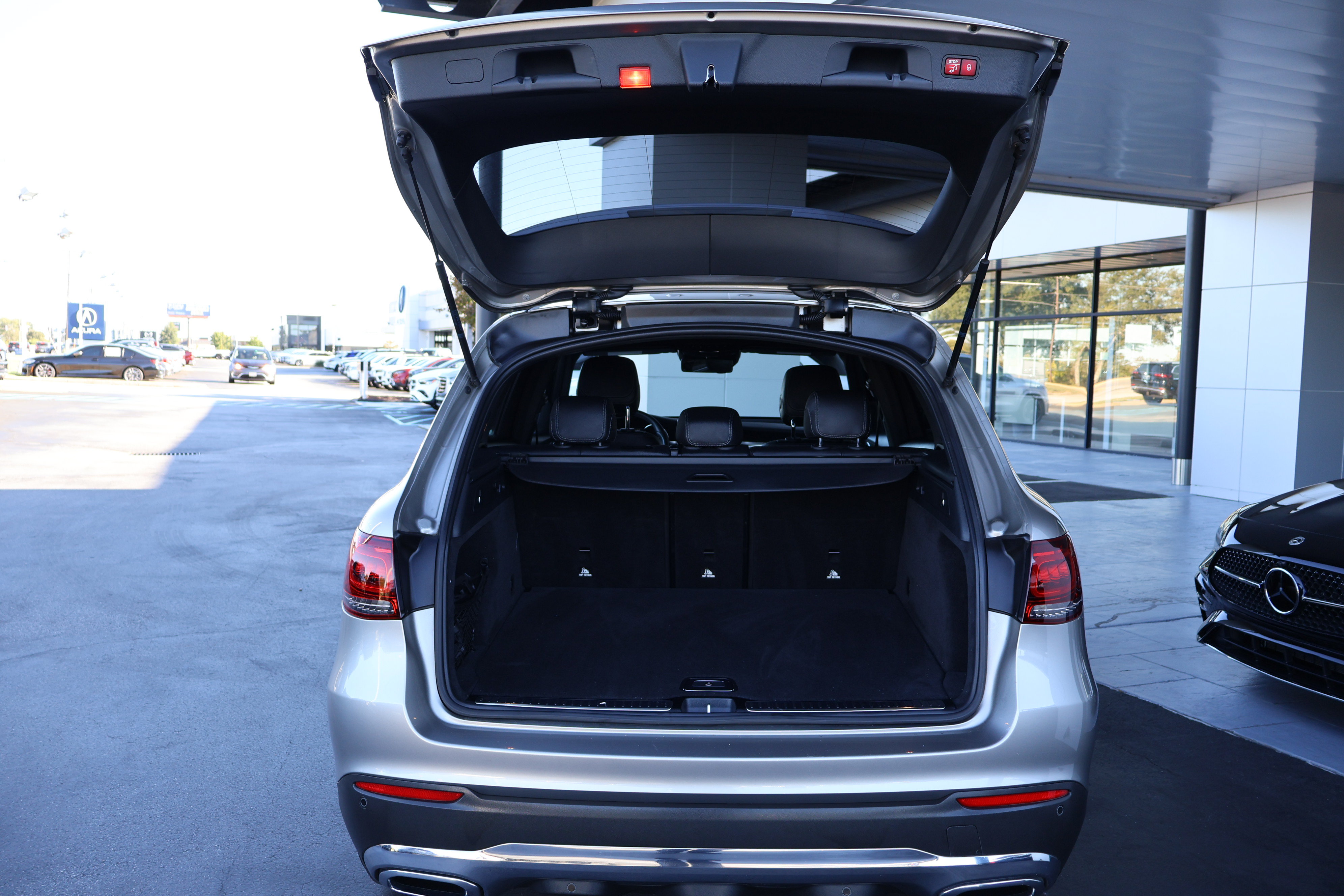 Used 2020 Mercedes-Benz GLC 300 image 22