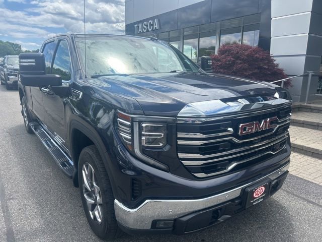 Used 2024 GMC Sierra 1500 SLT w/ SLT Premium Plus Package