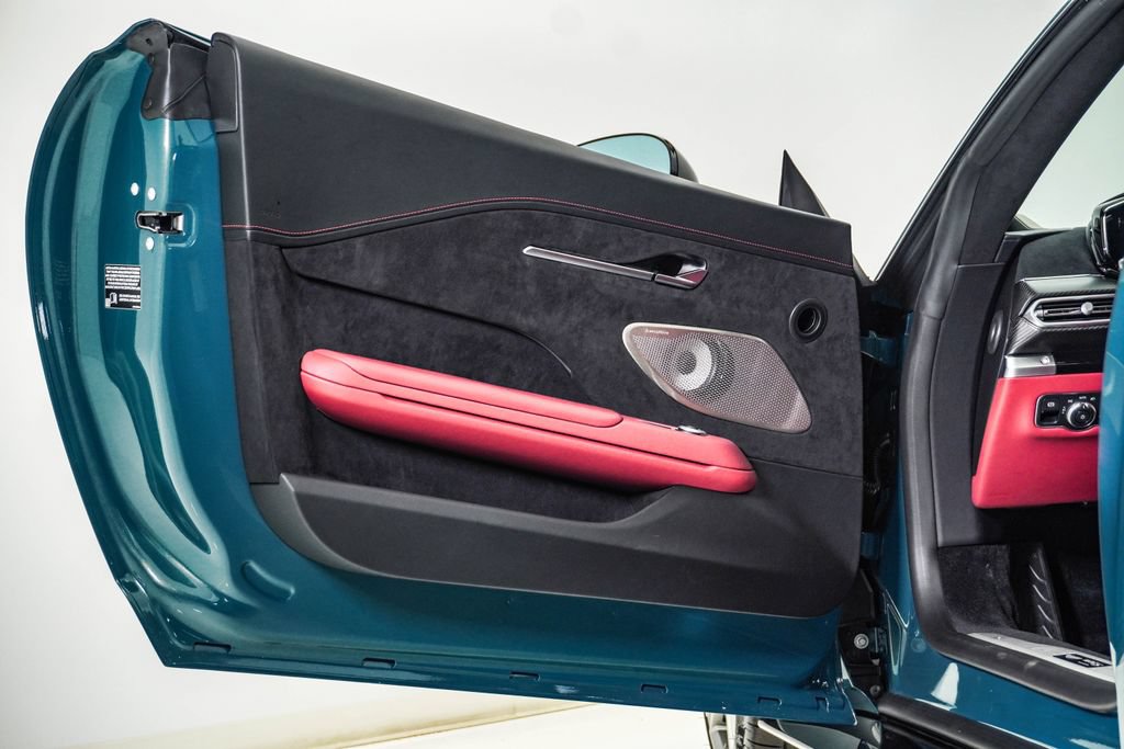 New 2026 Aston Martin V8 Vantage S RWD image 33