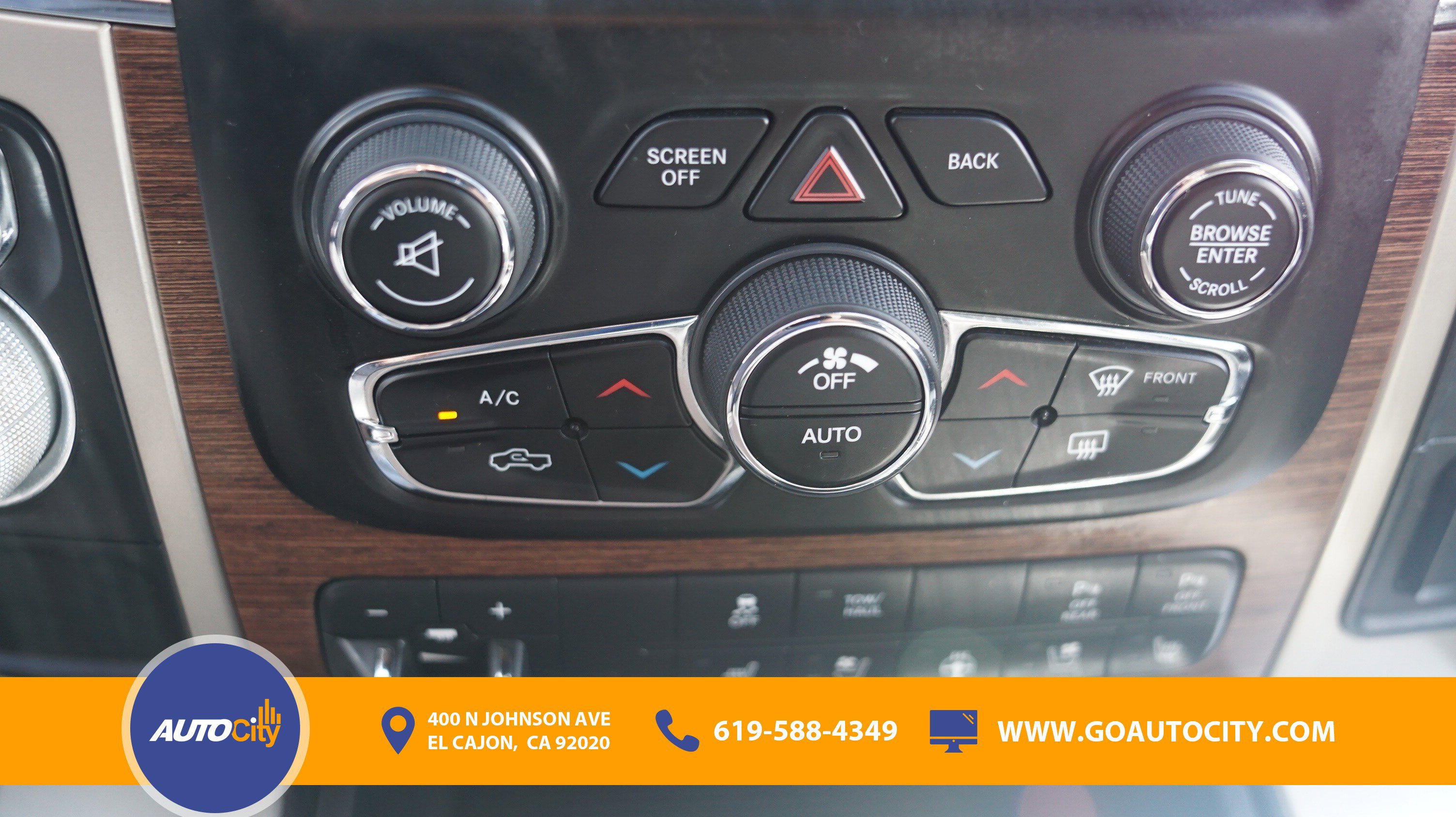 Used 2015 RAM 1500 Laramie w/ Convenience Group RWD image 23