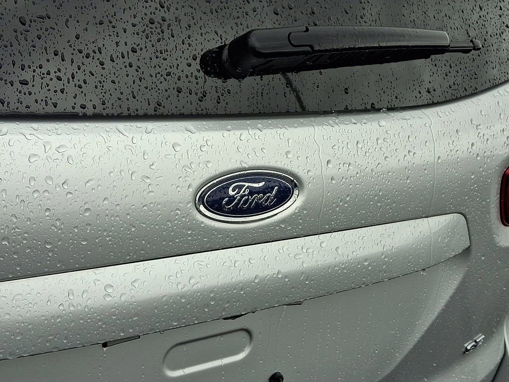 Certified 2022 Ford EcoSport SE w/ SE Convenience Package AWD/4WD image 30