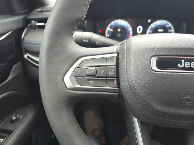Certified 2025 Jeep Compass Limited w/ High Altitude Package AWD/4WD image 14