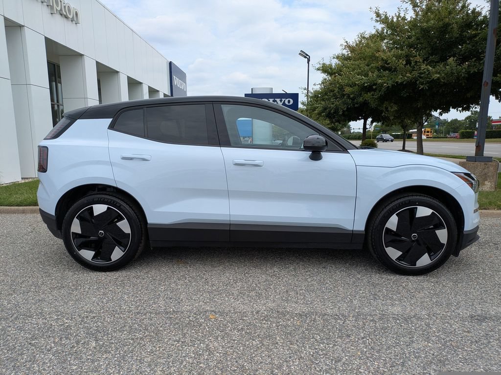 New 2026 Volvo EX30 Plus w/ Climate Package RWD image 3