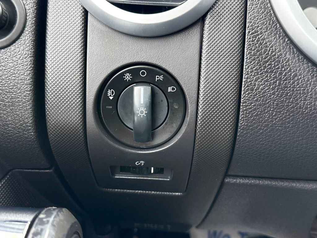 Used 2009 Mercury Mountaineer Premier image 25