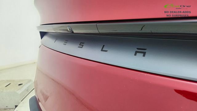 Used 2026 Tesla Model Y Long Range AWD/4WD image 16