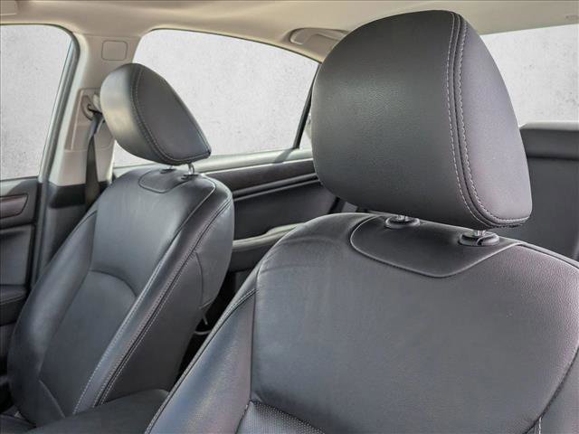 Used 2016 Subaru Legacy 3.6R Limited image 14