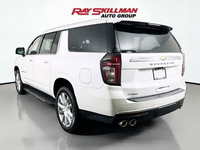 Used 2023 Chevrolet Suburban High Country image 5