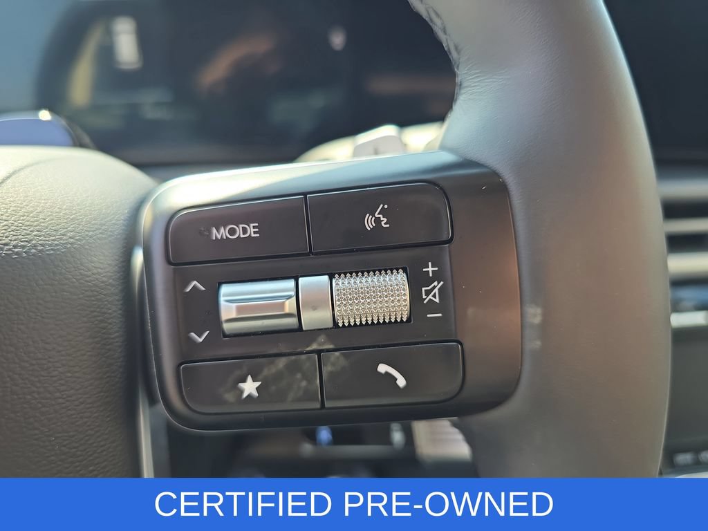 Used 2026 Hyundai Santa Fe SEL FWD image 18