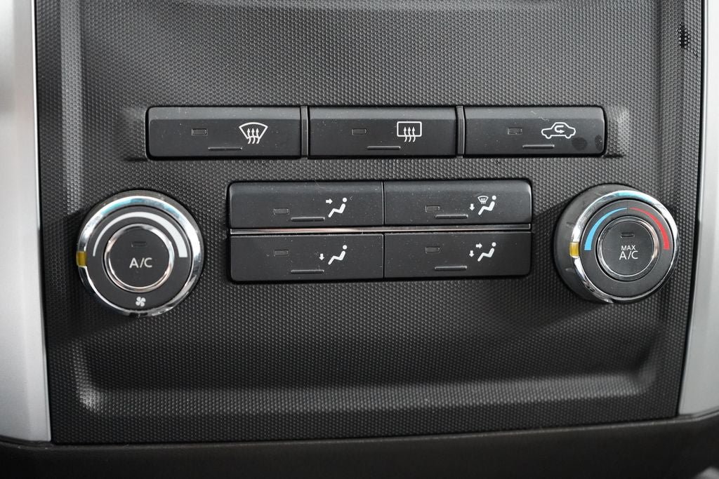Used 2011 Nissan Xterra PRO-4X AWD/4WD image 23