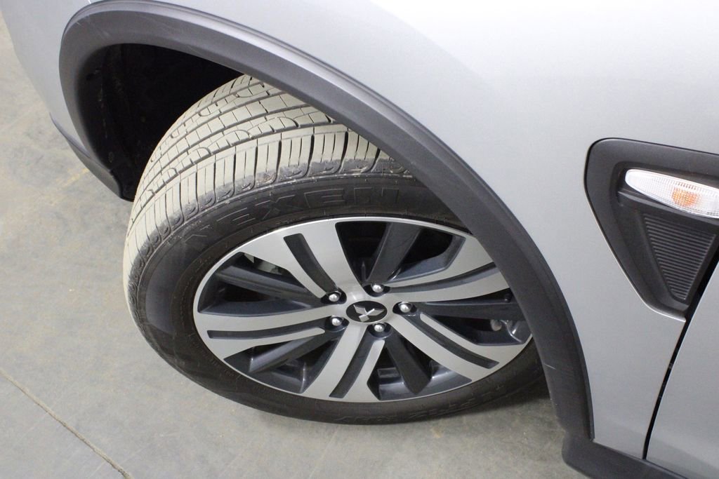 Used 2025 Mitsubishi Outlander Sport ES image 36