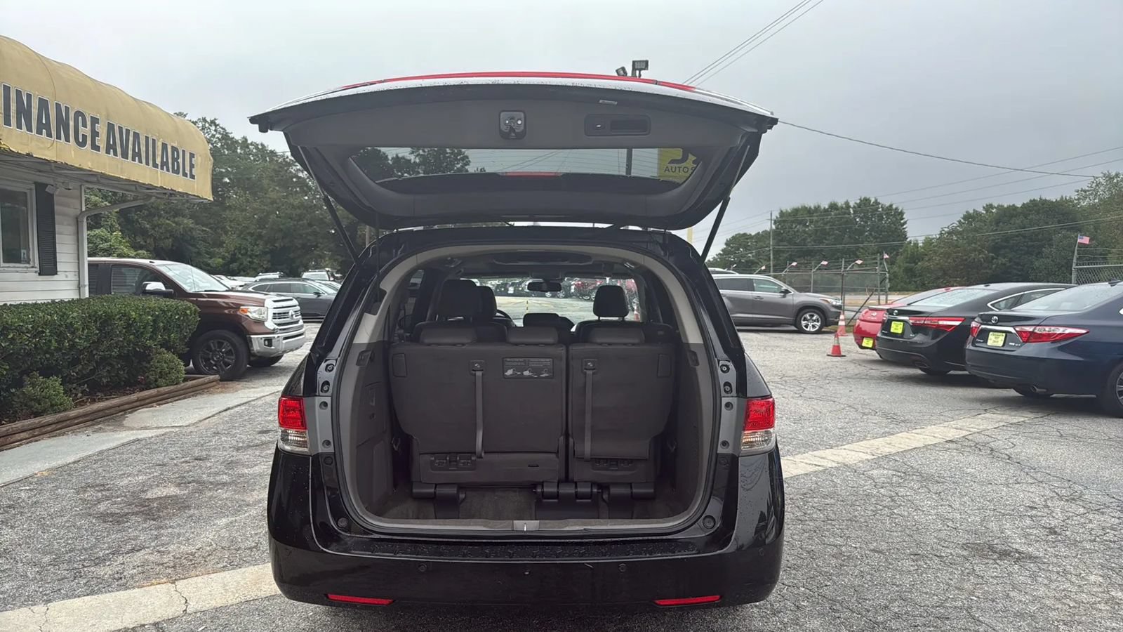 Used 2014 Honda Odyssey Touring Elite image 19