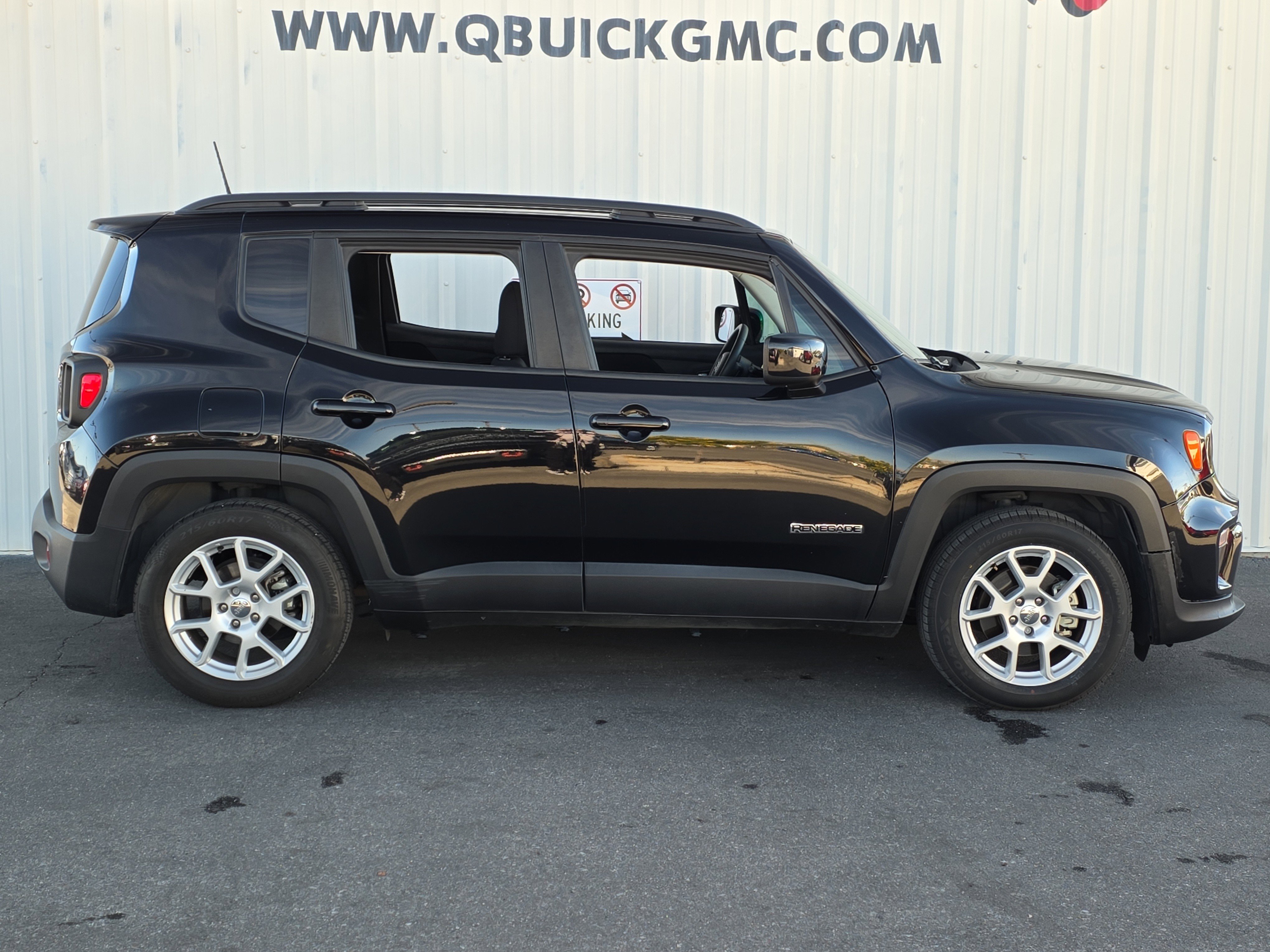Used 2019 Jeep Renegade Latitude image 9