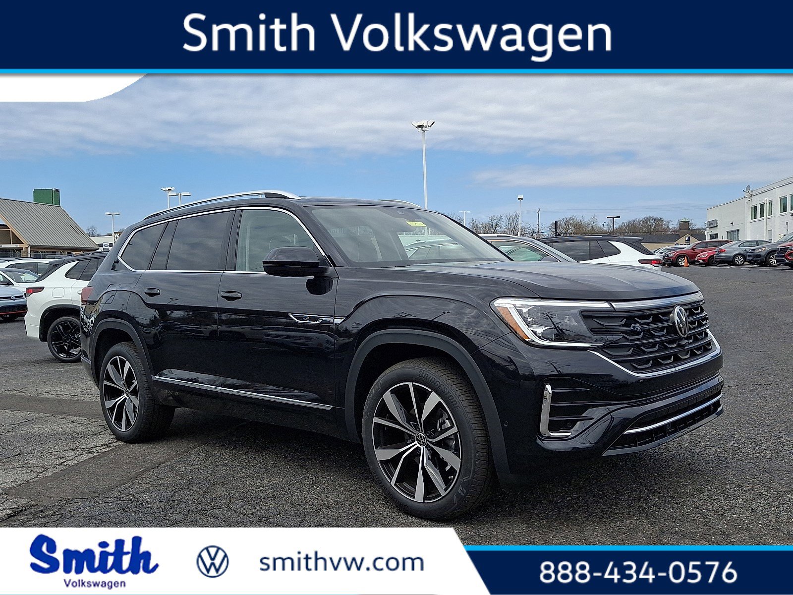 New 2026 Volkswagen Atlas SEL Premium R-Line image 1