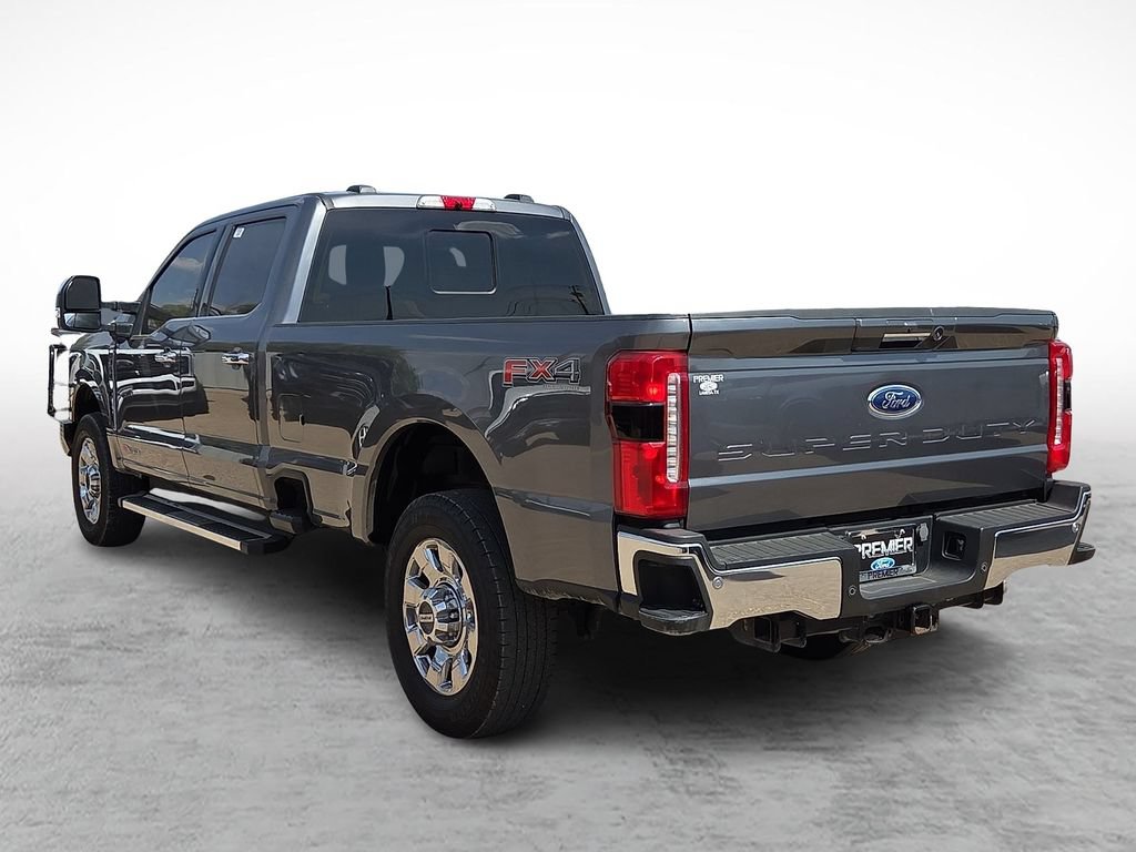 Used 2023 Ford F350 Lariat w/ Chrome Package AWD/4WD image 7