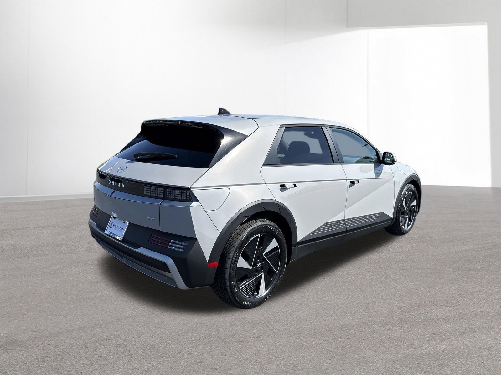 New 2026 Hyundai Ioniq 5 SEL AWD/4WD image 8