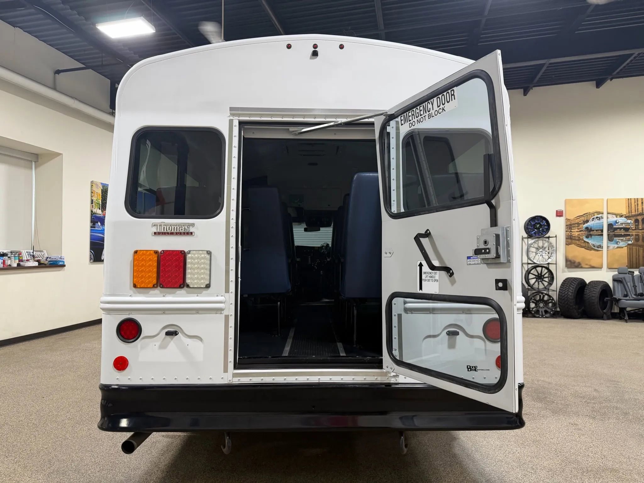 Used 2019 Chevrolet Express 3500 w/ School Bus Package image 23