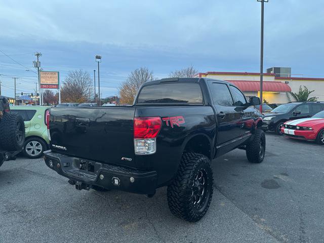 Used 2012 Toyota Tundra 4x4 CrewMax w/ Tow Pkg image 5