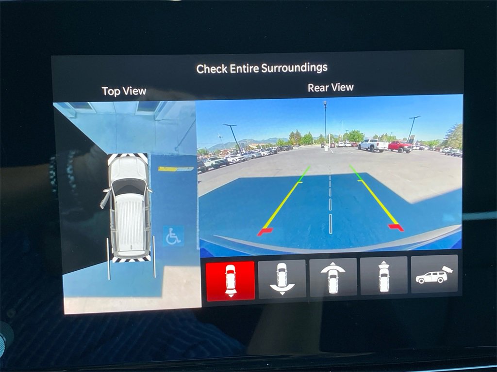 New 2025 Jeep Wagoneer L 4WD w/ Convenience Group I image 10