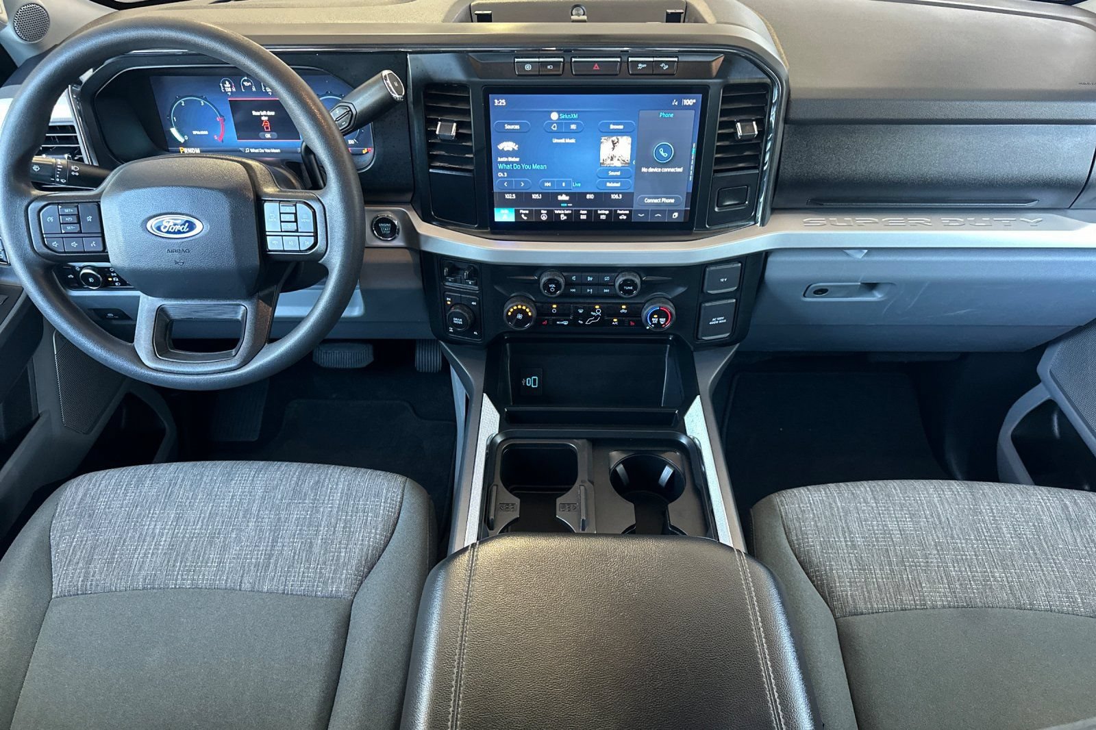 Used 2023 Ford F250 XLT w/ XLT Premium Package AWD/4WD image 13