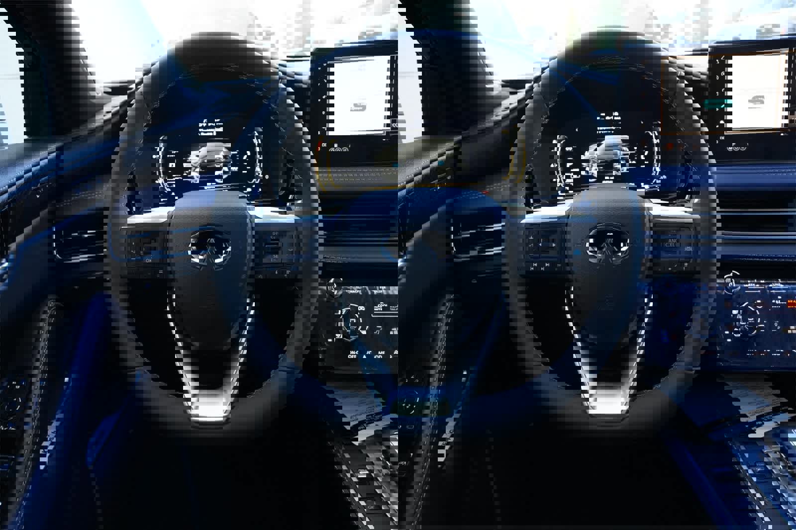 New 2026 INFINITI QX60 Sport image 9