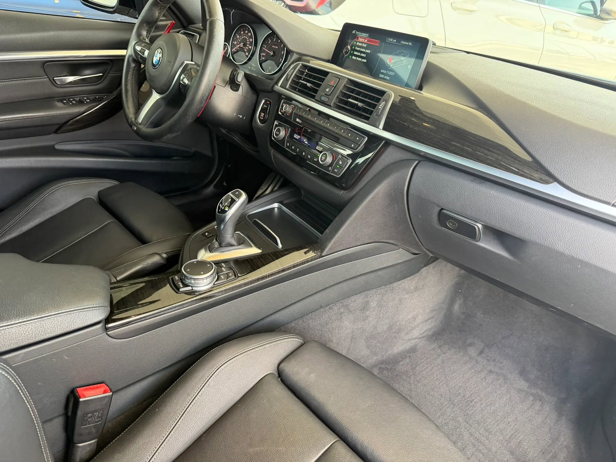 Used 2016 BMW 340i xDrive Sedan image 18