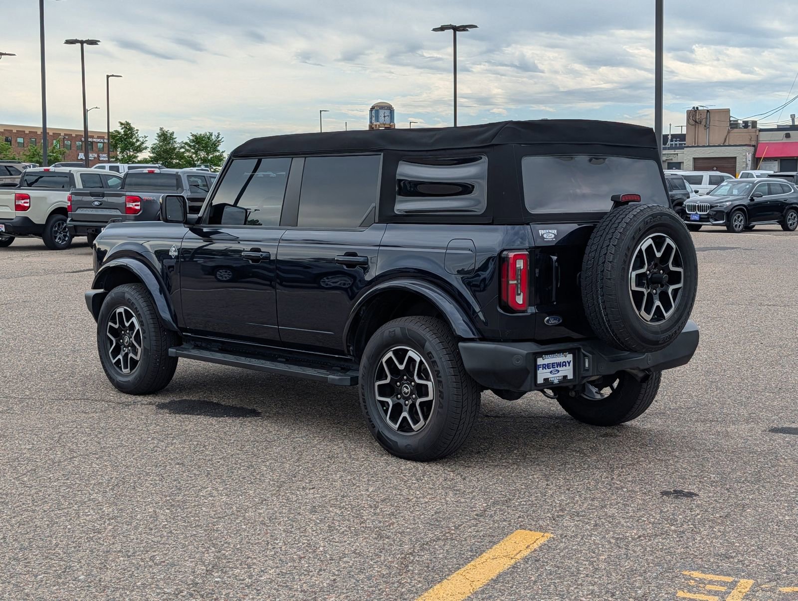 Certified 2021 Ford Bronco Outer Banks AWD/4WD image 3